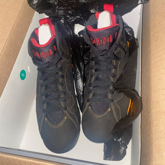 Jordan citrus 7s size 7.5 brand new never worn great buy - Picture 2 of 6